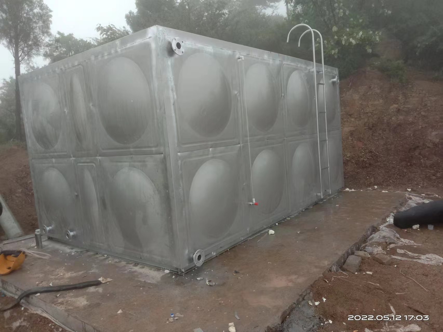 不銹鋼水箱怎么安裝？太原不銹鋼水箱生產廠家